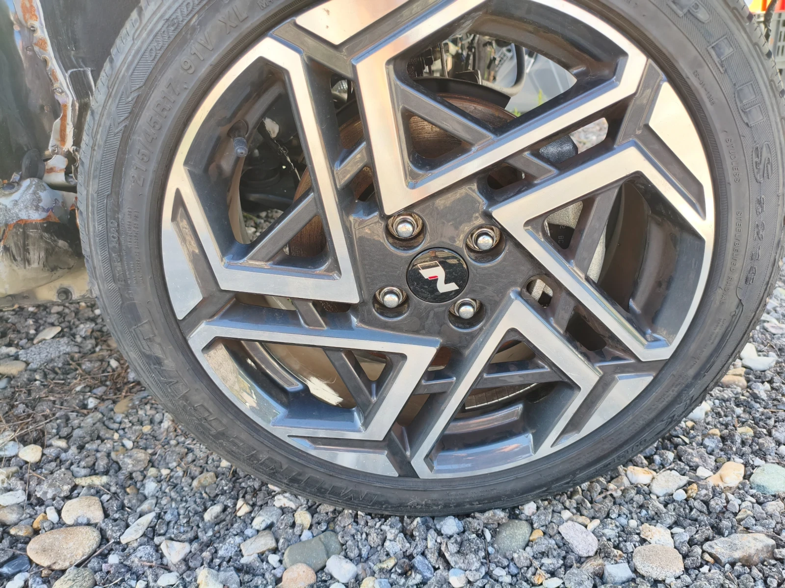 Гуми с джанти Minerva 215/45R17, снимка 4 - Гуми и джанти - 55876892