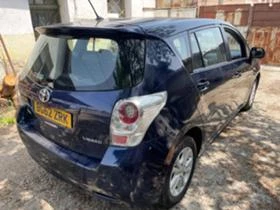 Toyota Verso 2.0D-4D 126к.с Кожен Салон Навигация, снимка 5