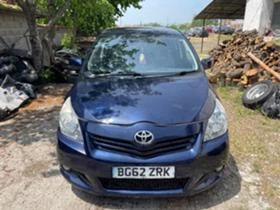 Toyota Verso 2.0D-4D 126к.с Кожен Салон Навигация, снимка 2