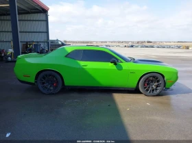 Dodge Challenger 6.4l Srt 392, снимка 13
