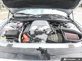 Dodge Challenger SRT Hellcat RWD, снимка 11