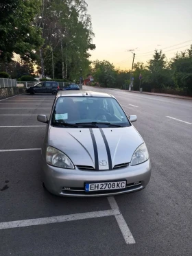 Toyota Prius Хибрид 