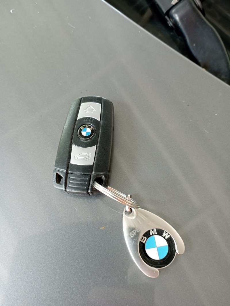 BMW 320, снимка 14 - Автомобили и джипове - 46038156