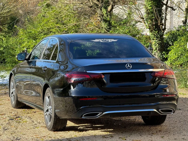 Mercedes-Benz E 220 ОЧАКВАН ВНОС Mercedes E220d Facelift* AMG* 360* , снимка 11 - Автомобили и джипове - 48444796