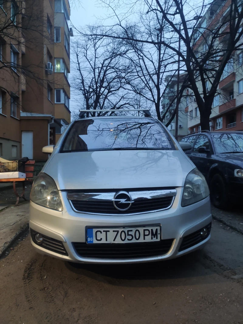 Opel Zafira, снимка 2 - Автомобили и джипове - 49318366