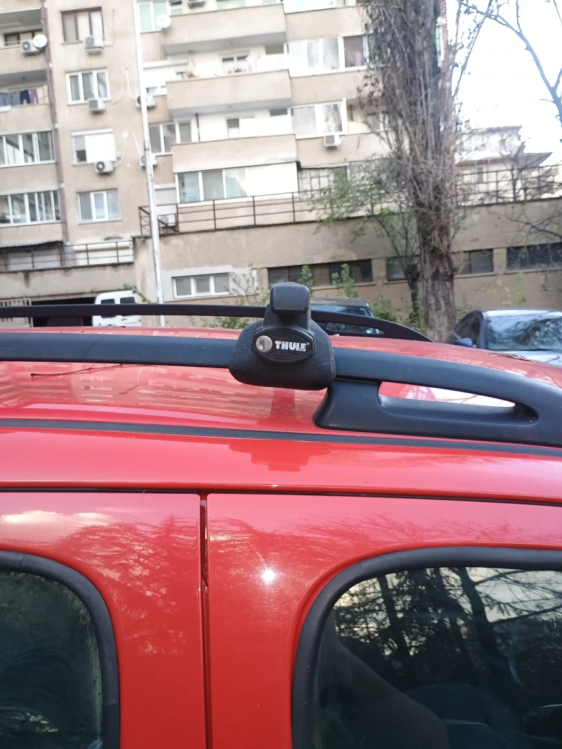 Toyota Yaris verso 1.4 D4D 75 кс, снимка 3 - Автомобили и джипове - 52724387