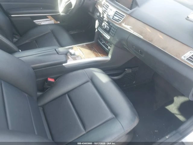 Mercedes-Benz E 350 4matic* Keyless* Подгреви* Обдух* Lane assist* , снимка 9 - Автомобили и джипове - 52813947