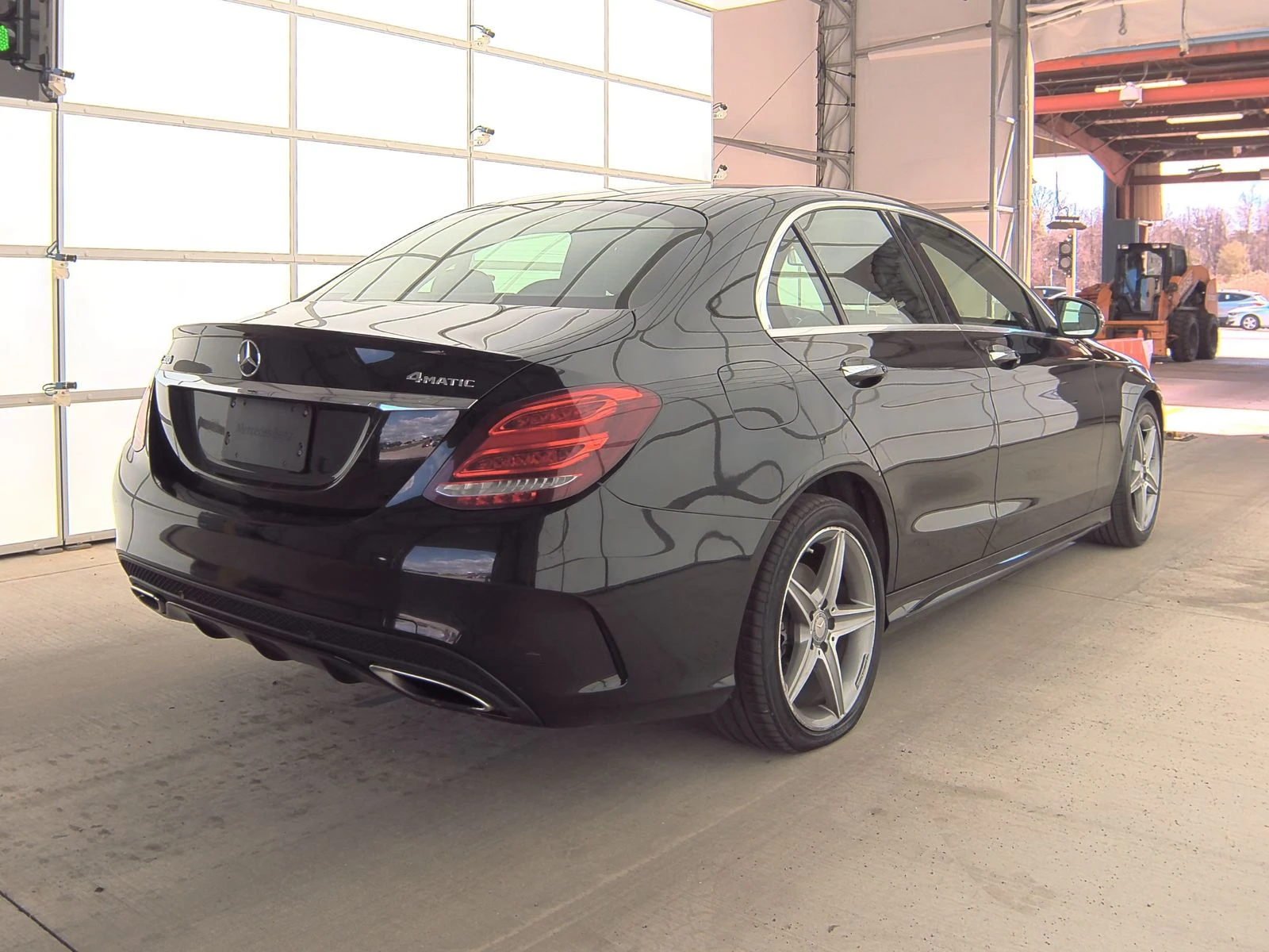 Mercedes-Benz C 300 AMG LINE/BURMESTER/KEYLESS/PANORAMA - изображение 5