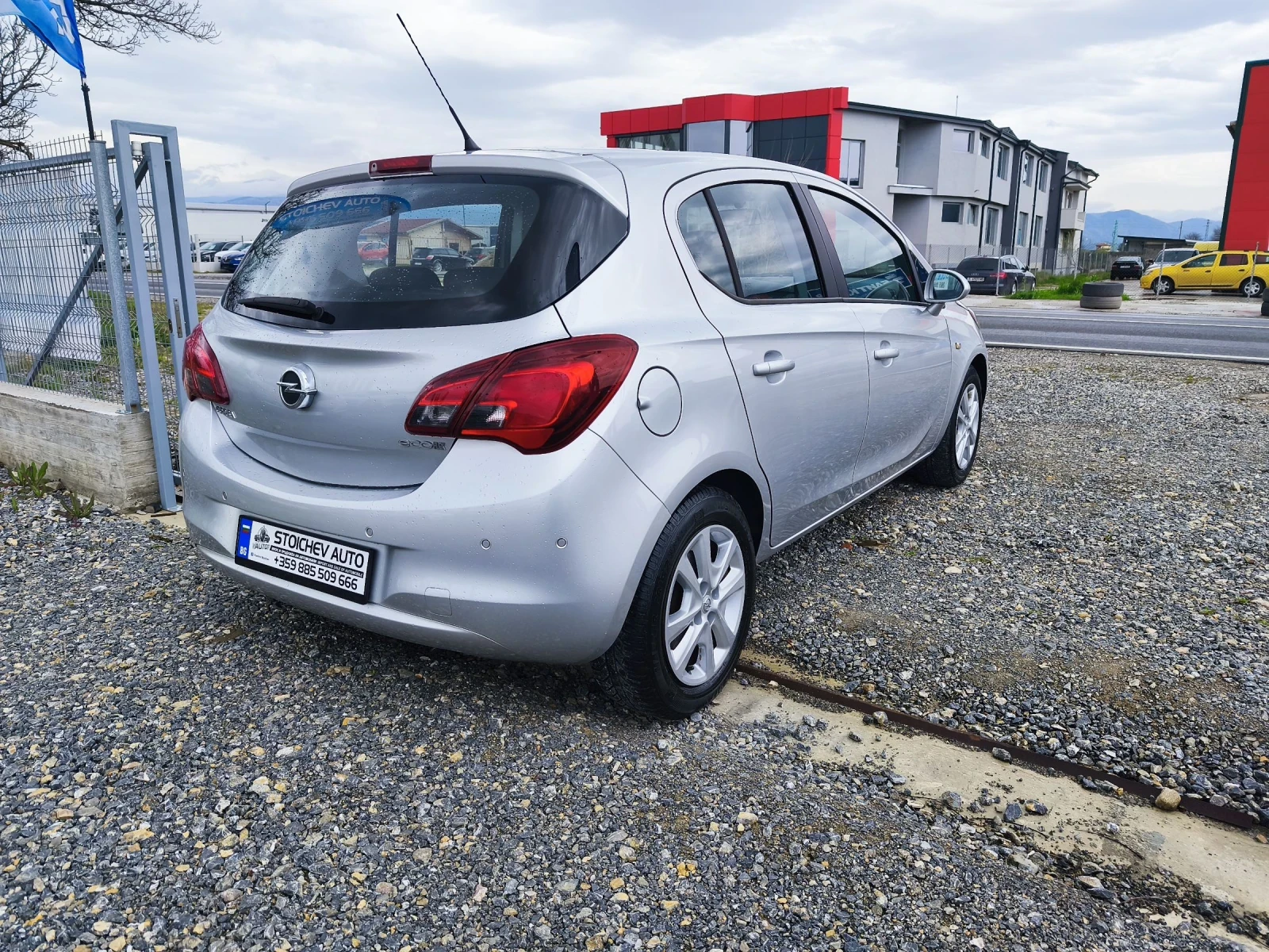 Opel Corsa  - изображение 5