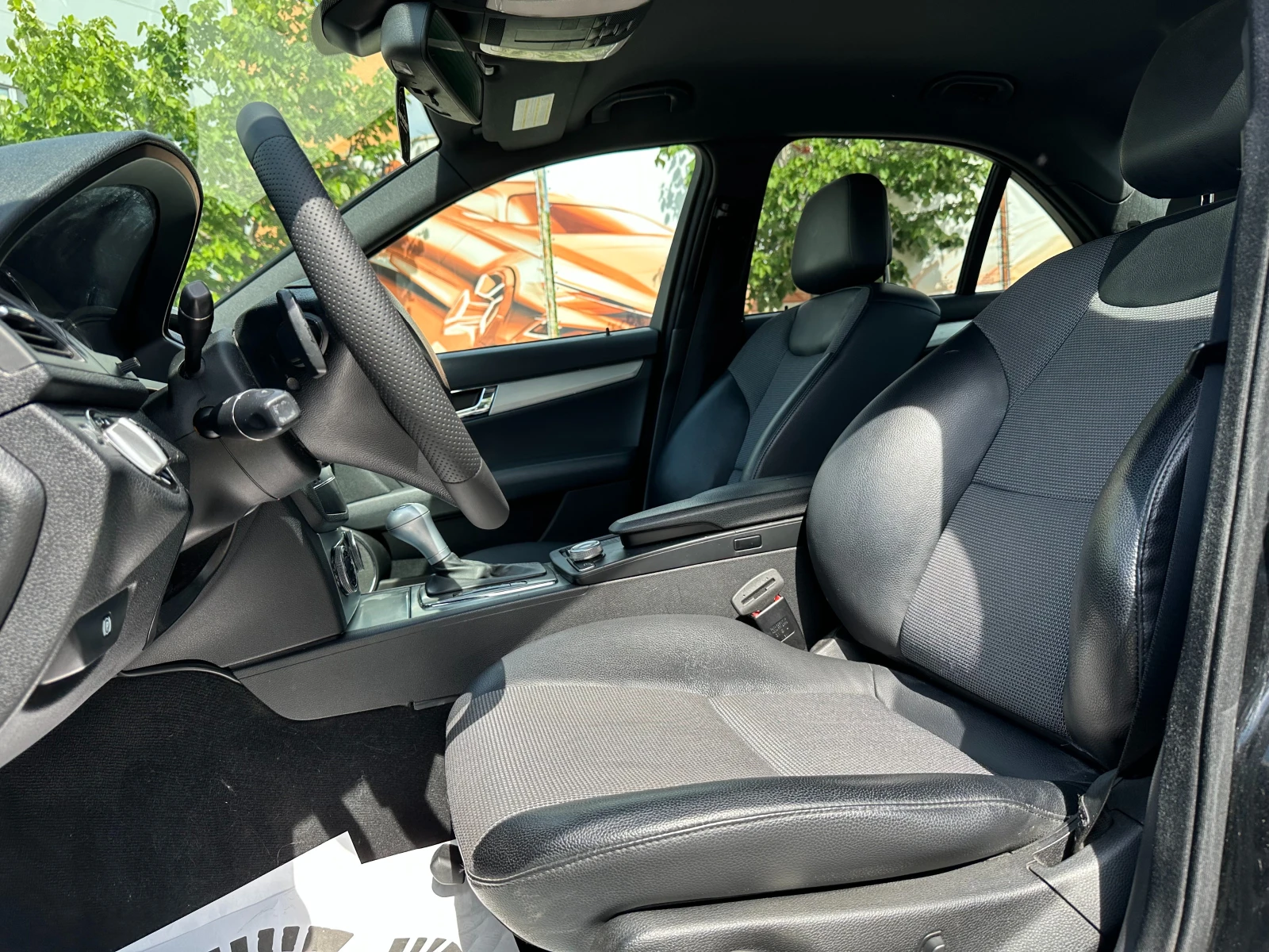 Mercedes-Benz C 180 1.8i 156 к.с. AMG Pack - изображение 8