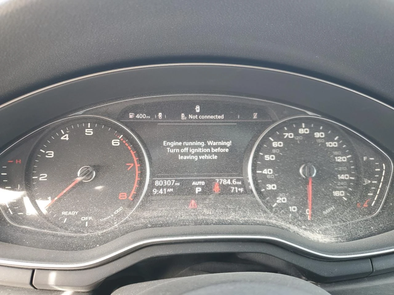 Audi A4 PREMIUM 40TFSI* КАМЕРА* KEYLESS* КЛИП - изображение 9