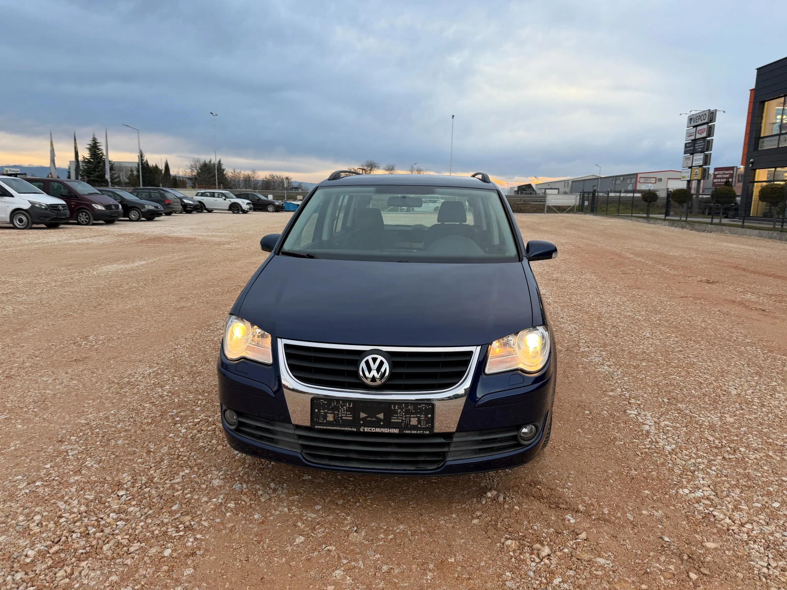 VW Touran 2.0TDI, 140коня, 7-места, Внос, ,  - изображение 3