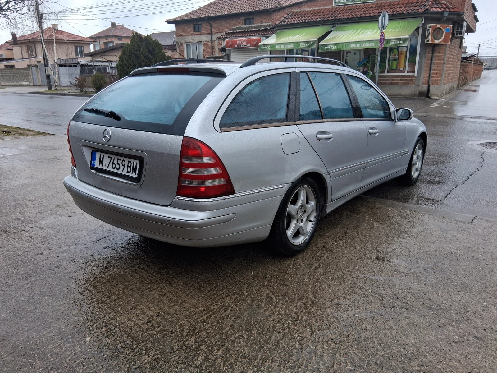 Mercedes-Benz C 240 2.6 Бензин, снимка 6 - Автомобили и джипове - 53958753