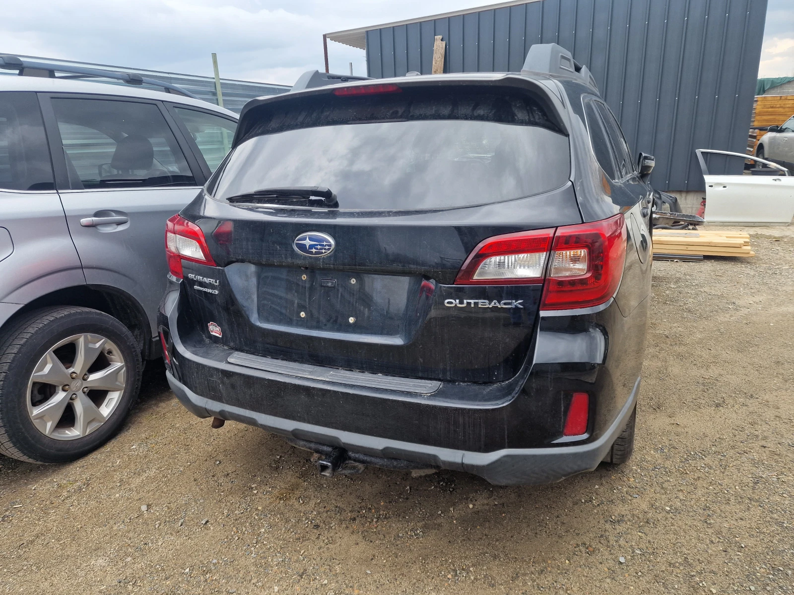 Subaru Outback 2.5i Limited, снимка 13 - Автомобили и джипове - 53959535