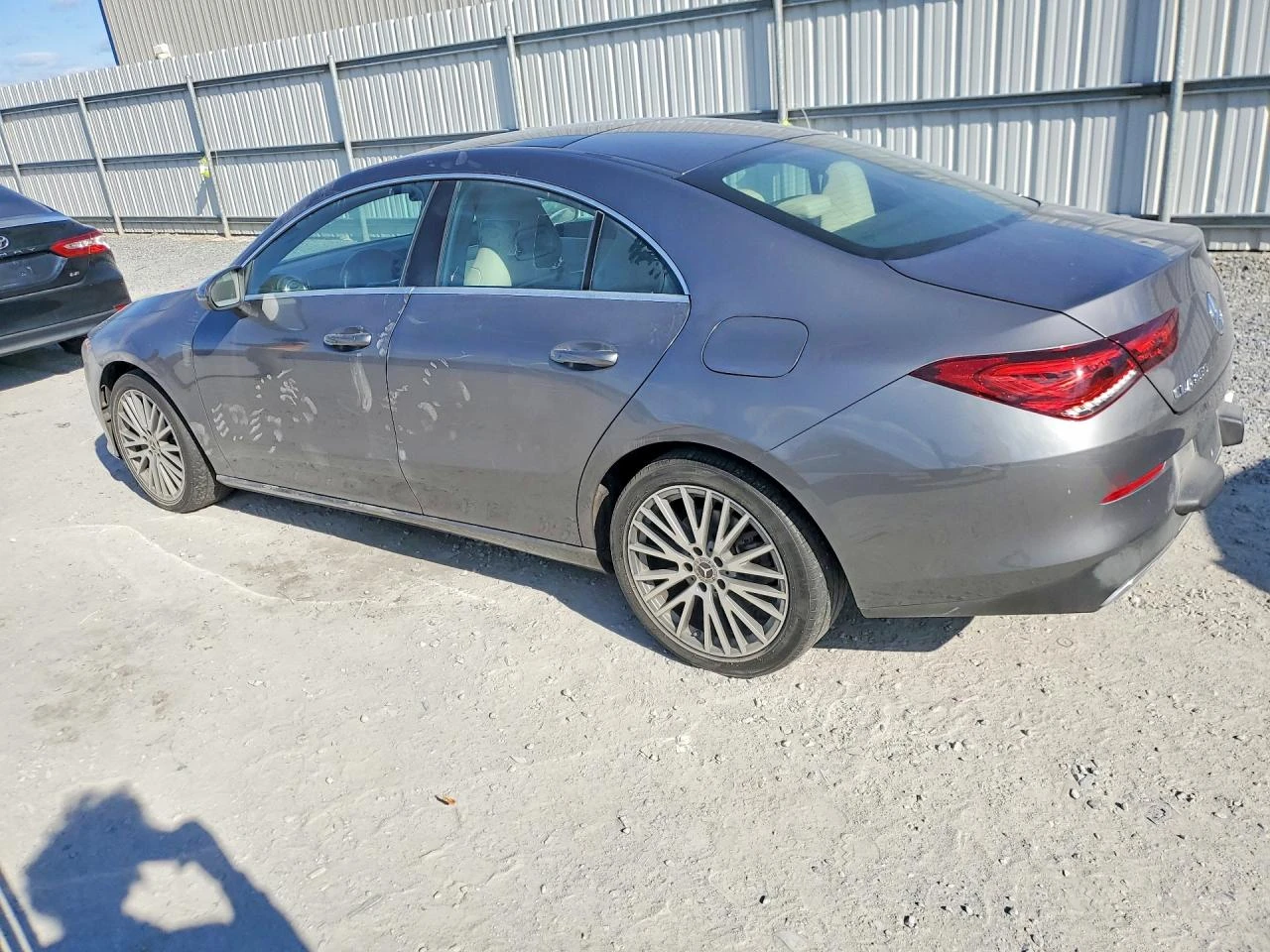 Mercedes-Benz CLA 250, снимка 4 - Автомобили и джипове - 54038184