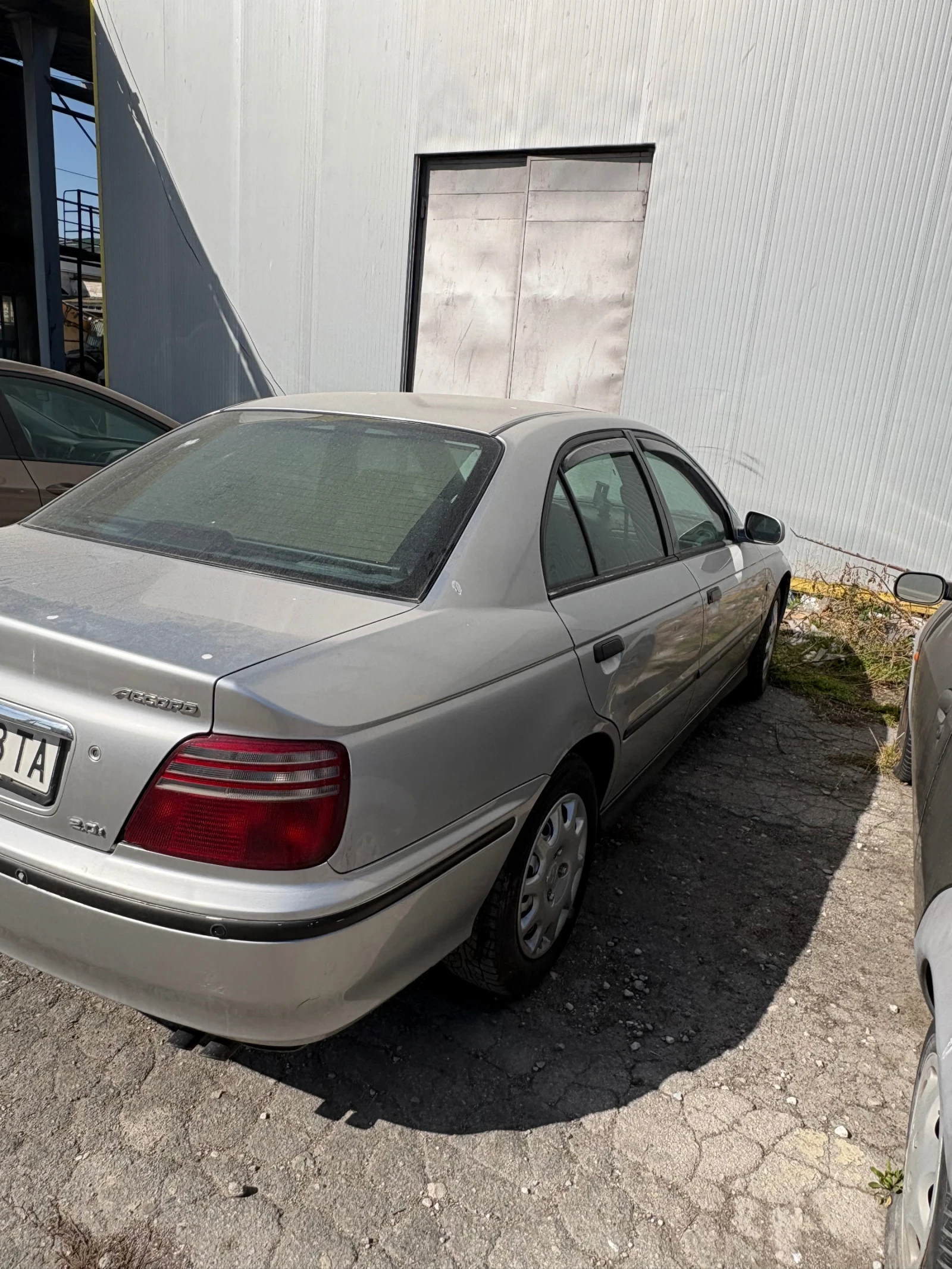 Honda Accord Honda accord 2.0i, снимка 2 - Автомобили и джипове - 54045630