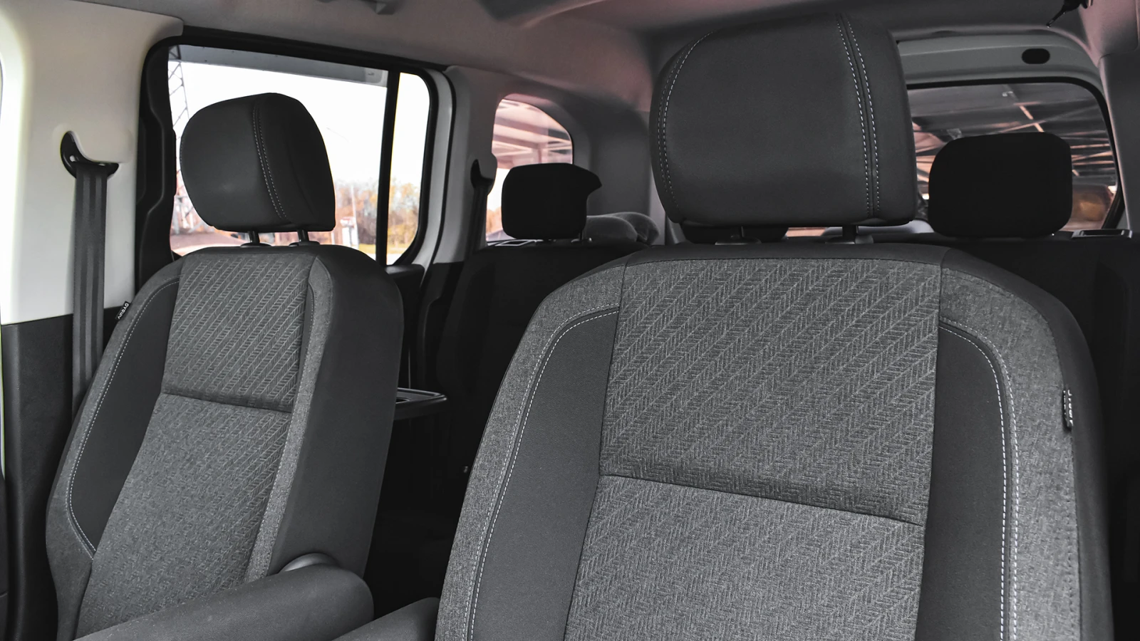 Peugeot Rifter 1.5 BlueHDi, снимка 10 - Автомобили и джипове - 54266201