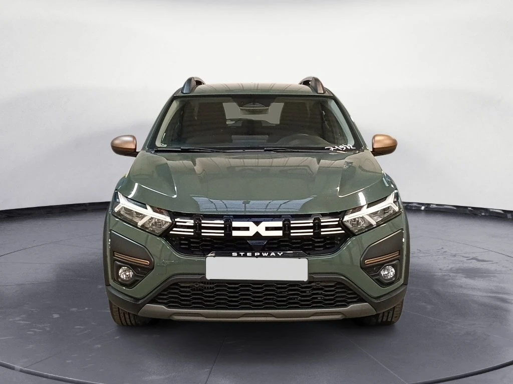 Dacia Sandero Stepway, снимка 3 - Автомобили и джипове - 54593070