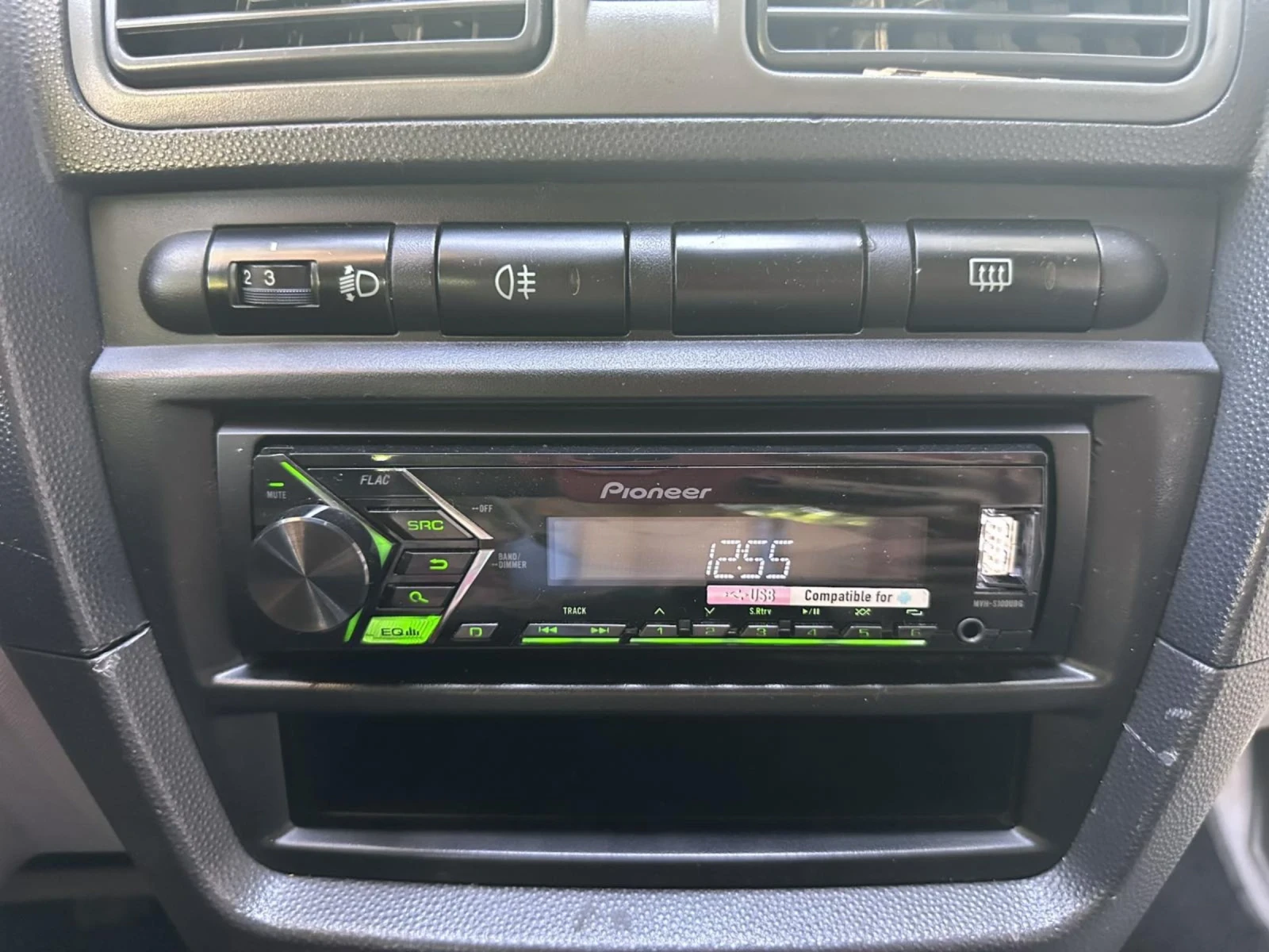 Kia Picanto 1.1 i, снимка 12 - Автомобили и джипове - 55095249