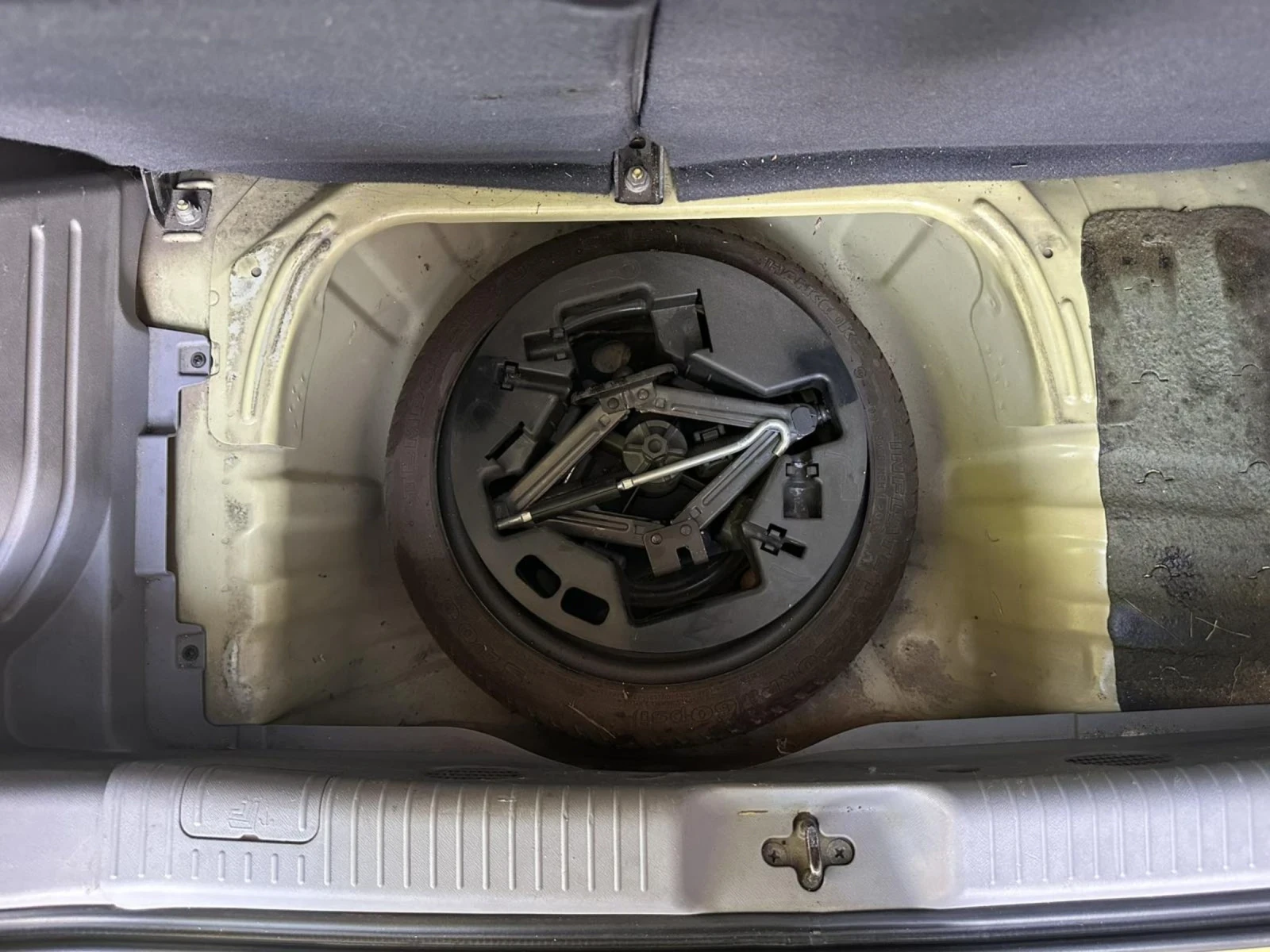 Kia Picanto 1.1 i, снимка 8 - Автомобили и джипове - 55095249