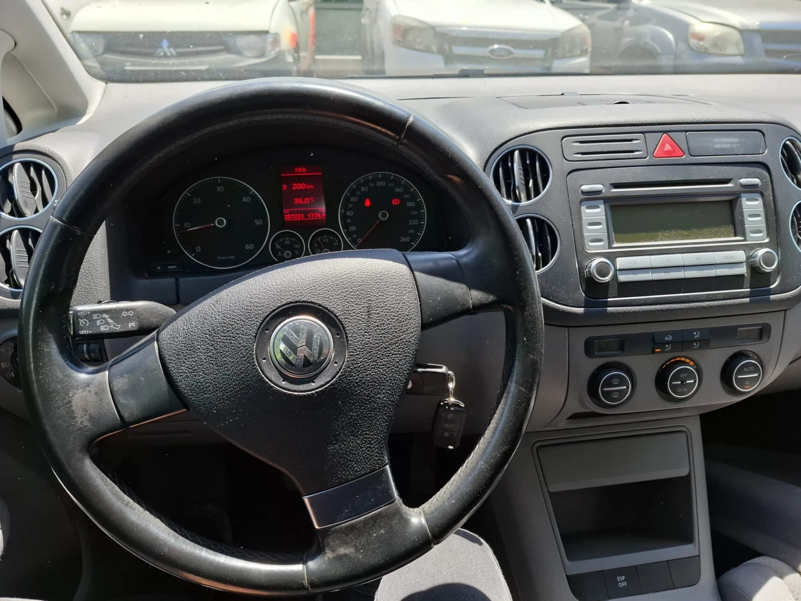 VW Golf Plus 1.9 105кс, снимка 6 - Автомобили и джипове - 55124782