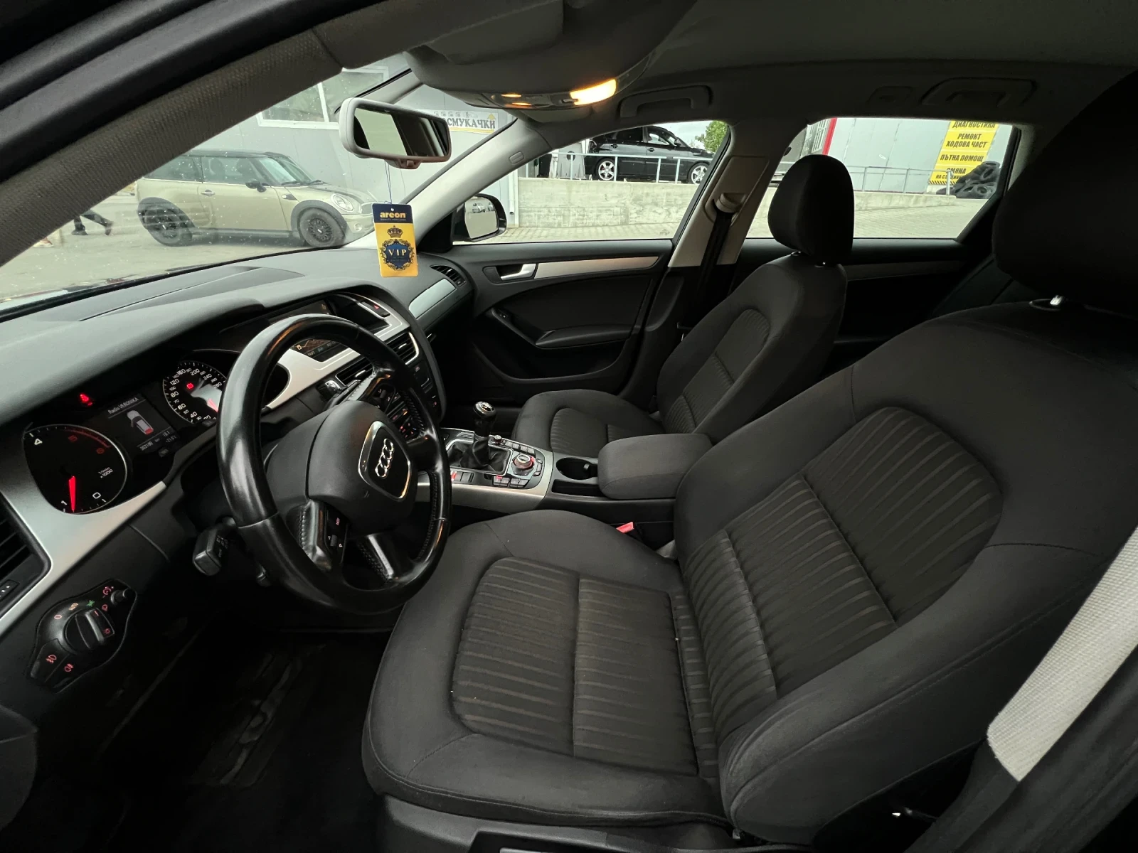 Audi A4, снимка 10 - Автомобили и джипове - 55381654