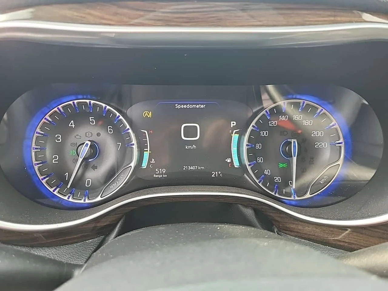 Chrysler Pacifica * Awd Limited * CARFAX * БЕЗ ПЪРВОНАЧАЛНА ВНОСКА, снимка 9 - Автомобили и джипове - 55394293