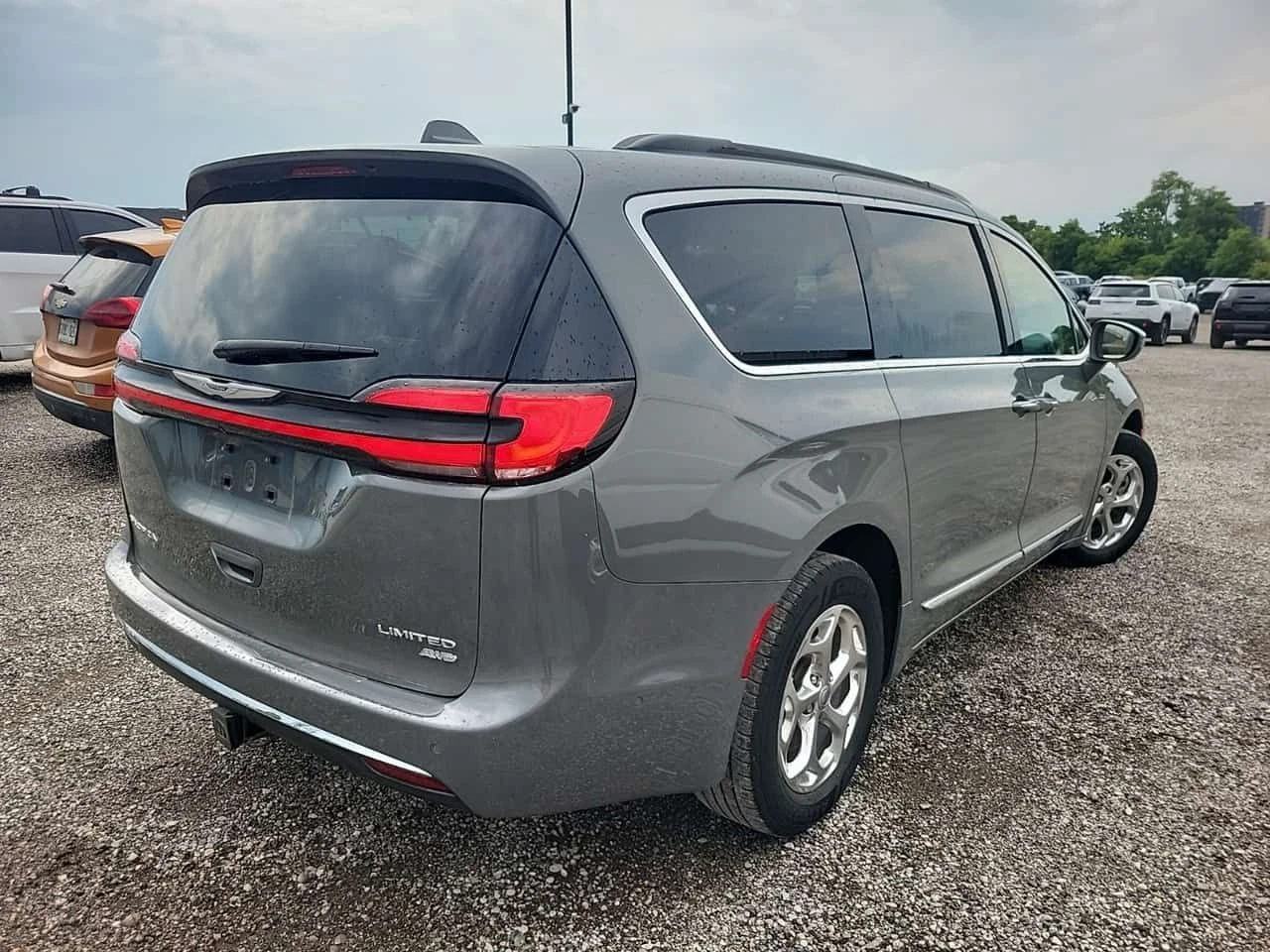 Chrysler Pacifica * Awd Limited * CARFAX * БЕЗ ПЪРВОНАЧАЛНА ВНОСКА, снимка 2 - Автомобили и джипове - 55394293