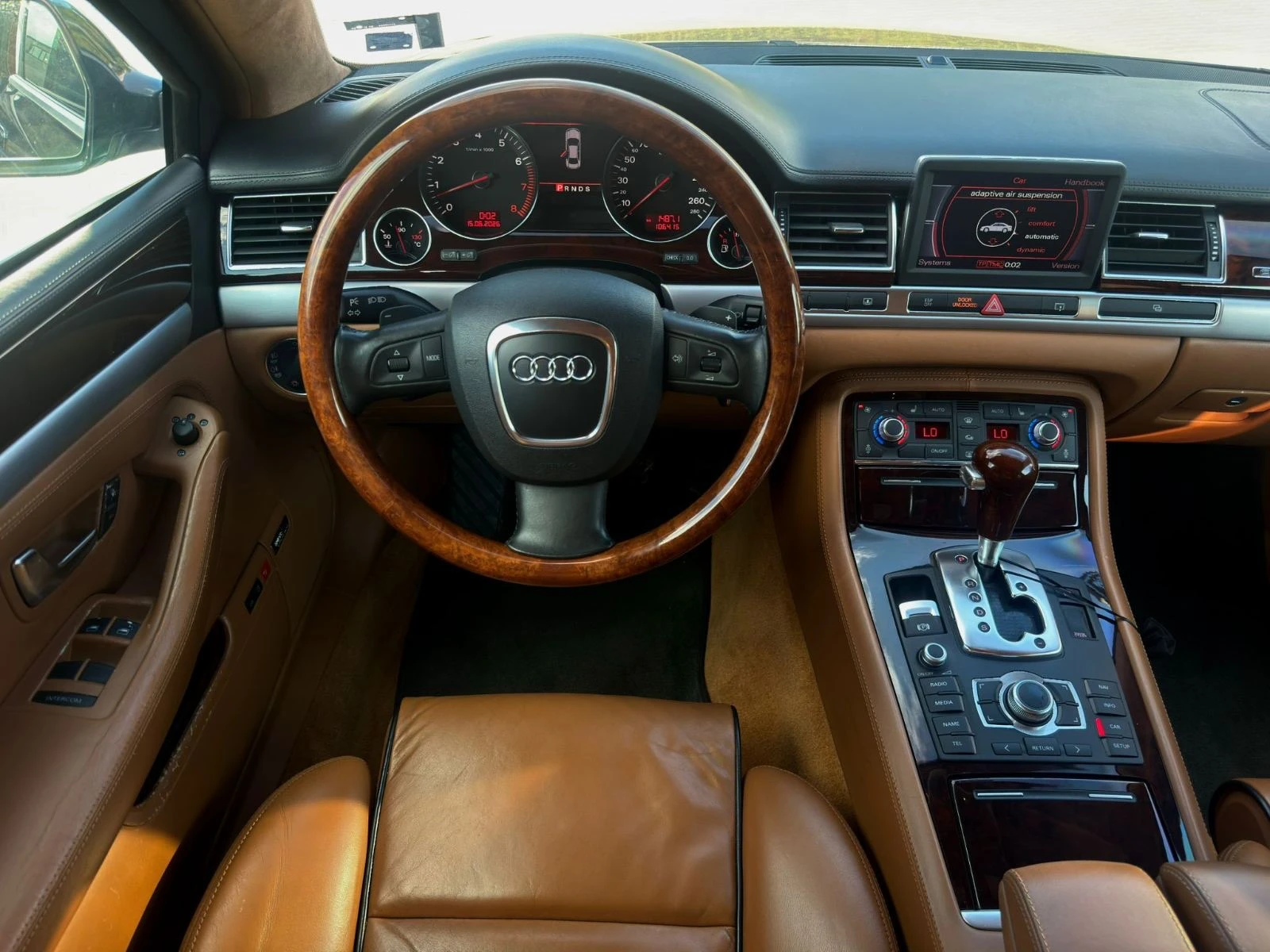 Audi A8 ARMORED* VR9* FULL* А8L* , снимка 8 - Автомобили и джипове - 55546875