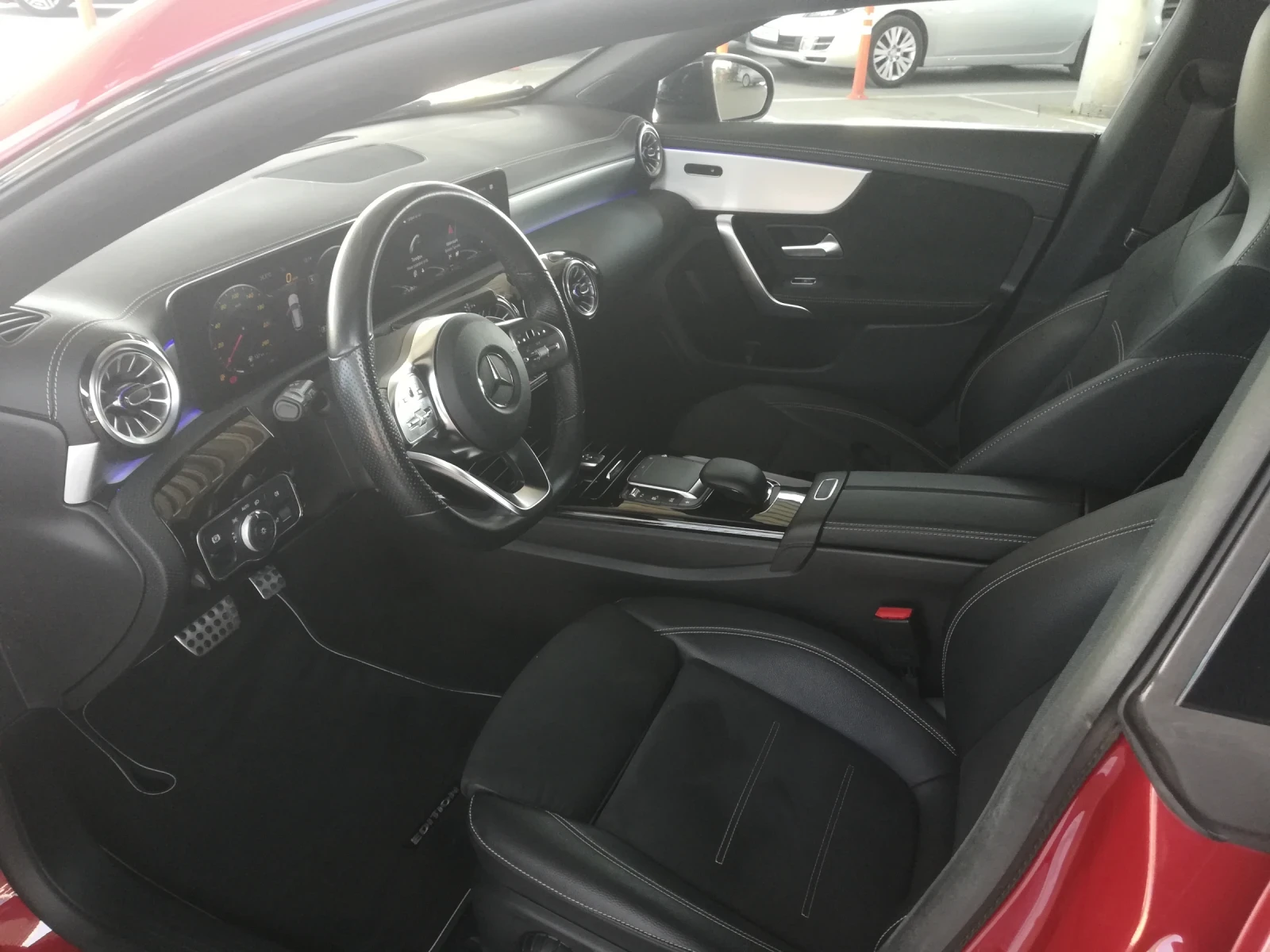 Mercedes-Benz CLA 200 CLA 200 D, снимка 12 - Автомобили и джипове - 55572033