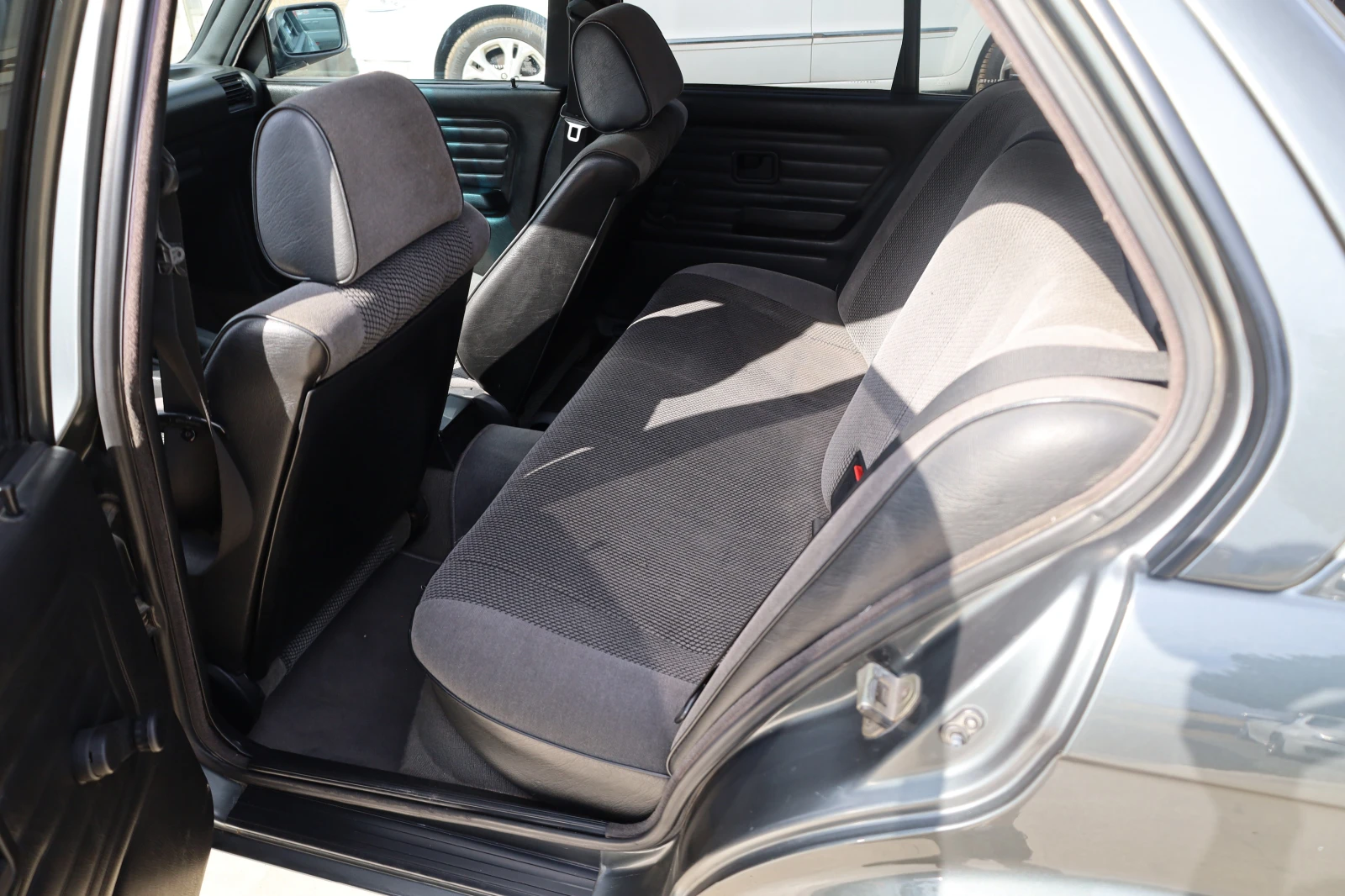 BMW 316 ГАЗ* Без аналог на пазара* Като НОВА* ГАРАЖНА, снимка 14 - Автомобили и джипове - 55986913
