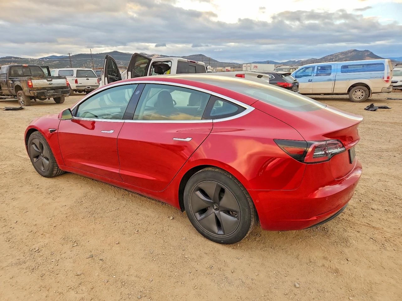 Tesla Model 3 * ����� �����* AWD* DUAL MOTOR | Mobile.bg � ����������� 2