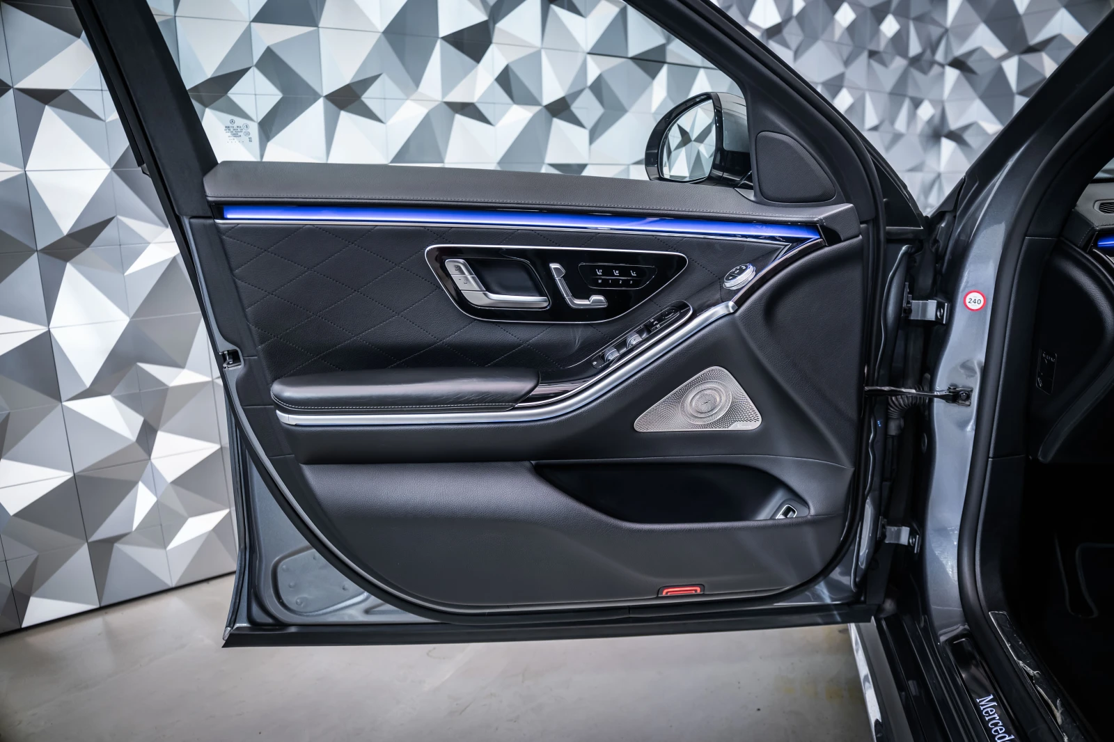 Mercedes-Benz S 400 d L 4M AMG+ Pano+ DIGITAL-L+ Burmester3D+ 21 | Mobile.bg � ����������� 7