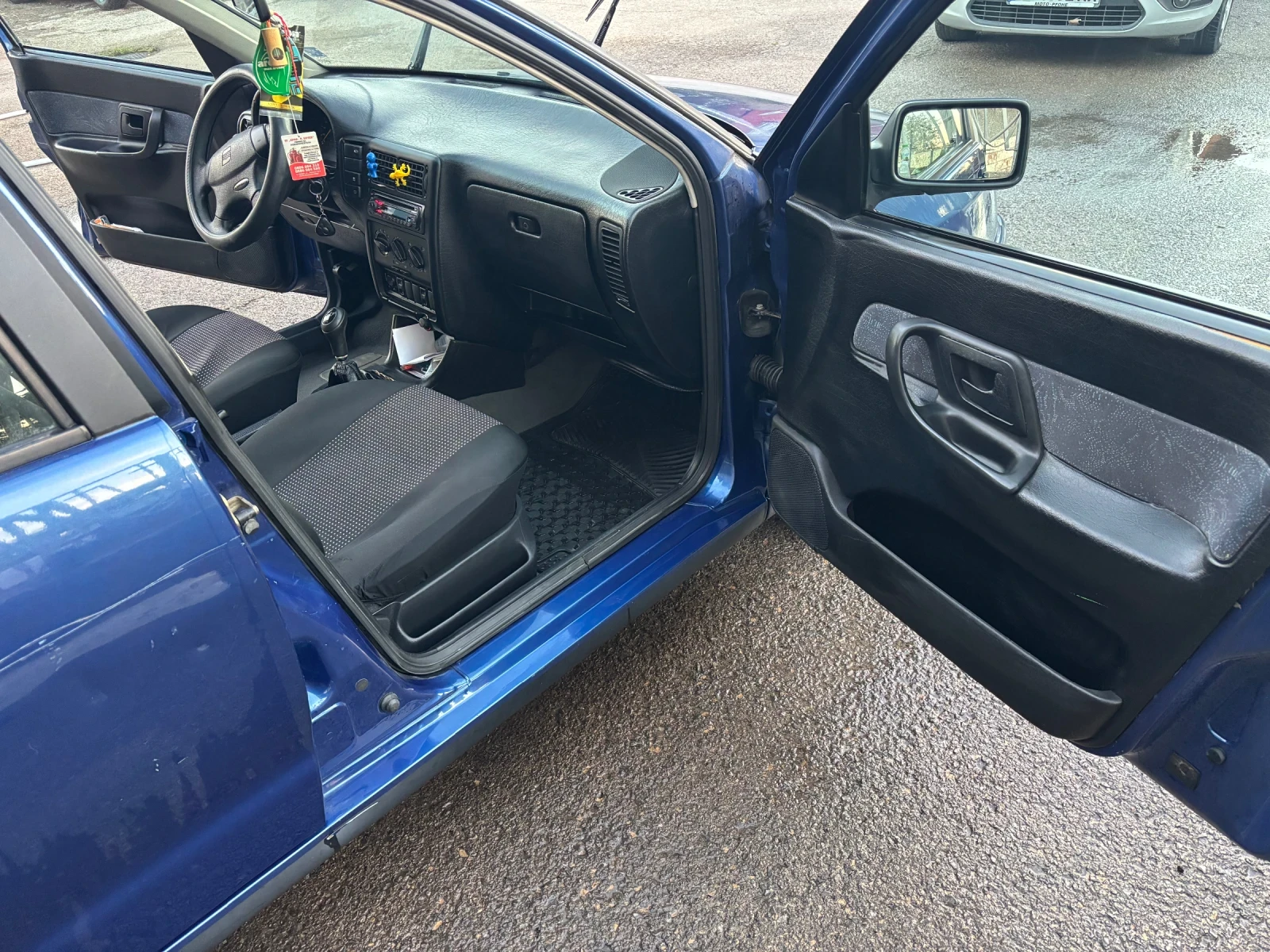 Seat Cordoba, снимка 11 - Автомобили и джипове - 56601691