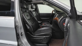 Jeep Cherokee 3.6* ЕЛ. БАГАЖНИК* ЛЮК* ПОДГРЕВ ВОЛАН* КРАЙНА ЦЕНА, снимка 11