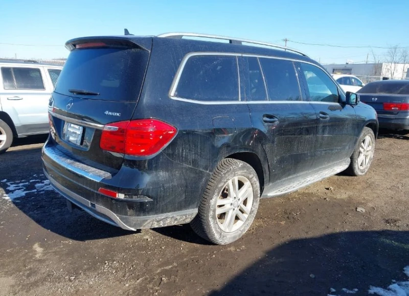 Mercedes-Benz GL 450 4 MATIC, снимка 4 - Автомобили и джипове - 49222152