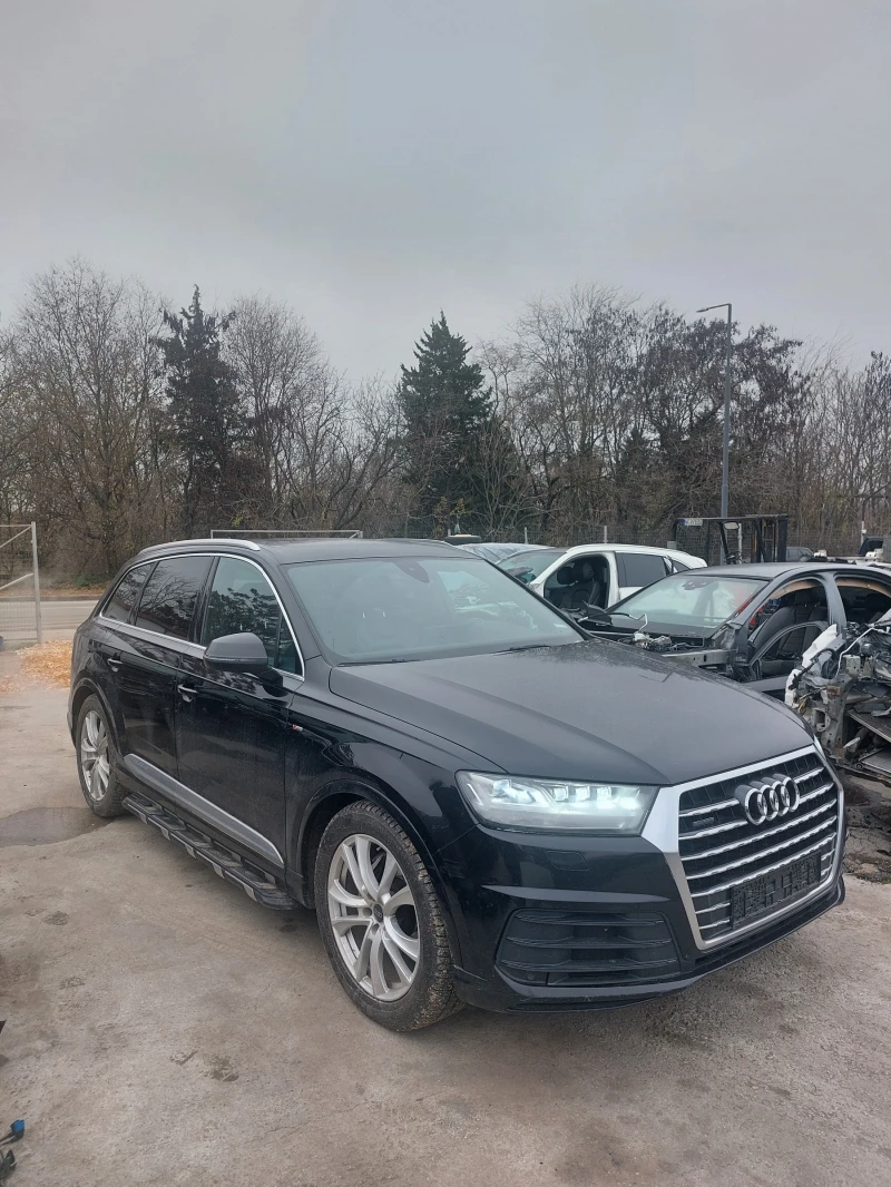 Audi Q7 3.0TDI Quattro S-line Ляв волан, Matrix, Въздух, снимка 2 - Автомобили и джипове - 52652572
