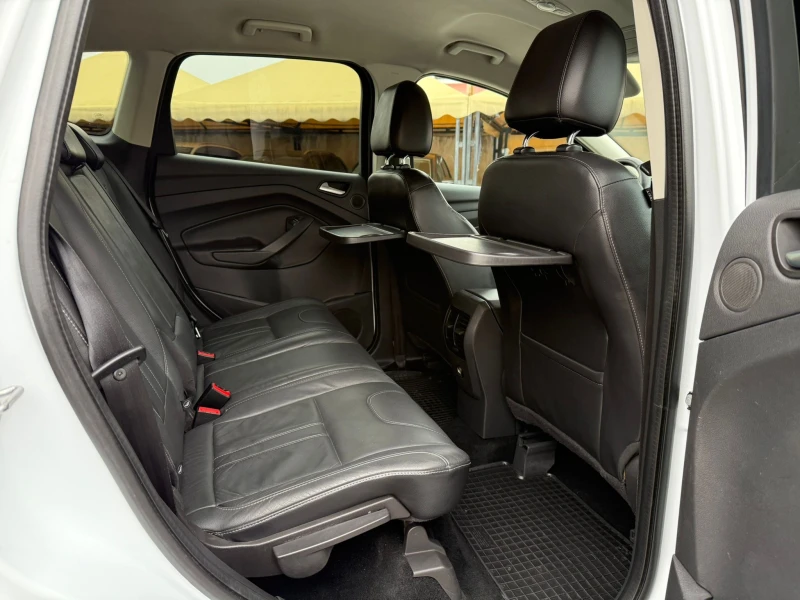 Ford Kuga FACELIFT 2.0d 4x4 140к.с. !!!! ТОП СЪСТОЯНИЕ !!!!, снимка 15 - Автомобили и джипове - 53121276