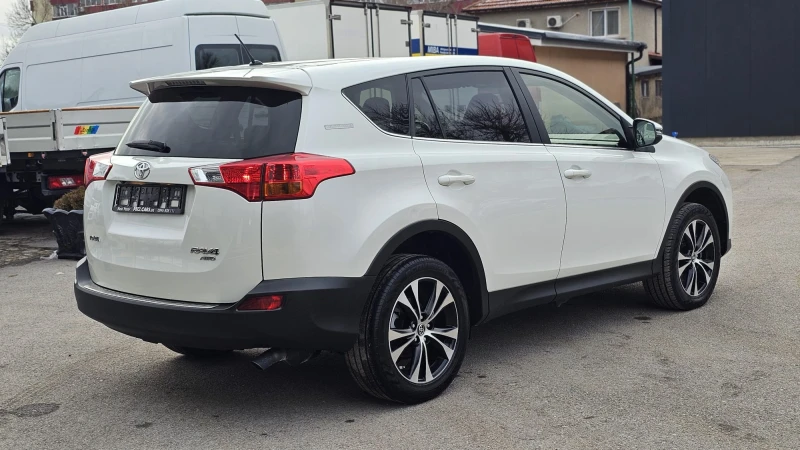 Toyota Rav4 2.0D4D AWD 6SP IT-ИСТОРИЯ-ТОП СЪСТ.-БЛОКАЖ-ЛИЗИНГ, снимка 6 - Автомобили и джипове - 53200396