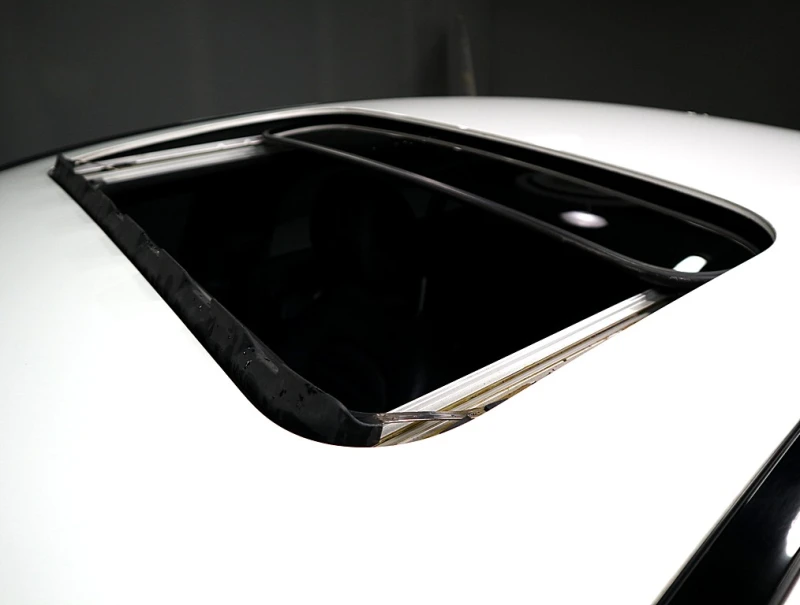 Mercedes-Benz GLC 220 COUPE/Пълна сервизна история !!!, снимка 17 - Автомобили и джипове - 53273902