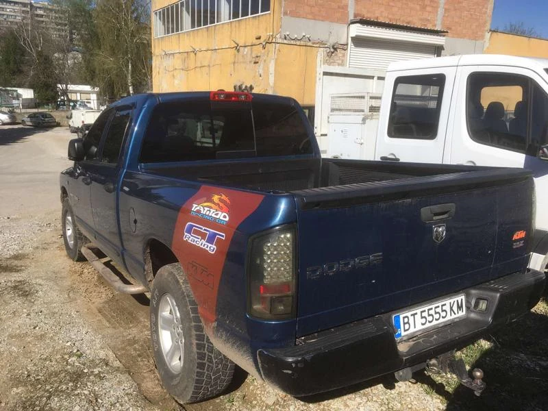 Dodge RAM 1500 5.7 HEMI, снимка 2 - Автомобили и джипове - 28855414