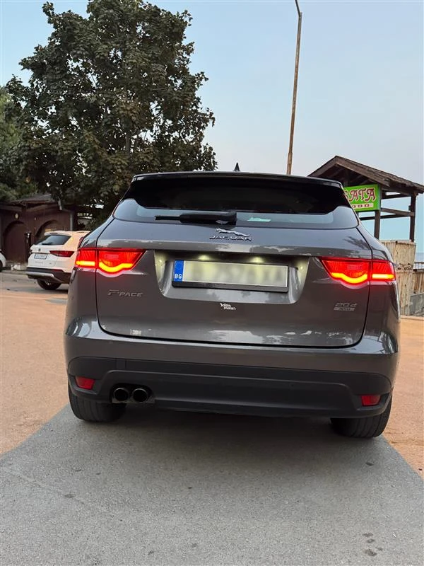 Jaguar F-PACE  - изображение 9
