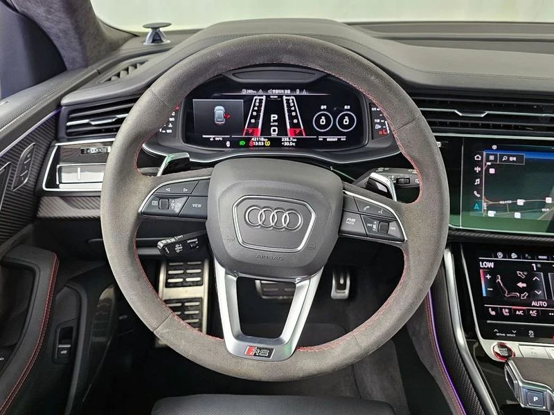 Audi RSQ8 4.0 TFSI Quattro| 600к.с.| ВКЛ.ТЕХНОТЕСТ, снимка 13 - Автомобили и джипове - 55692150
