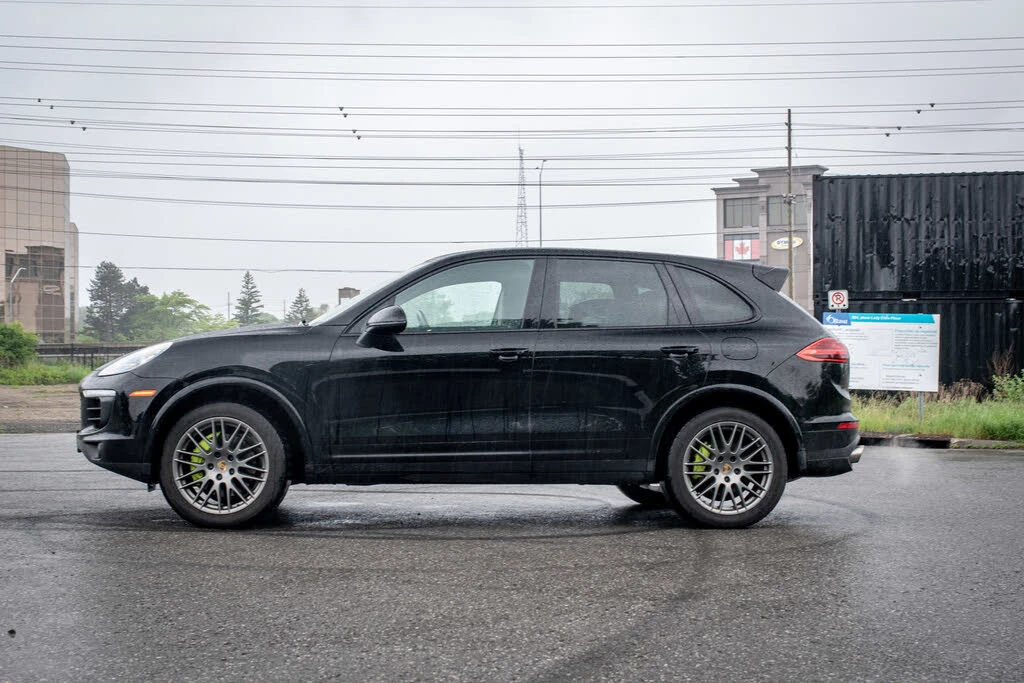 Porsche Cayenne S * AWD* АвтоКредит* (ЦЕНА ДО БГ) - изображение 3