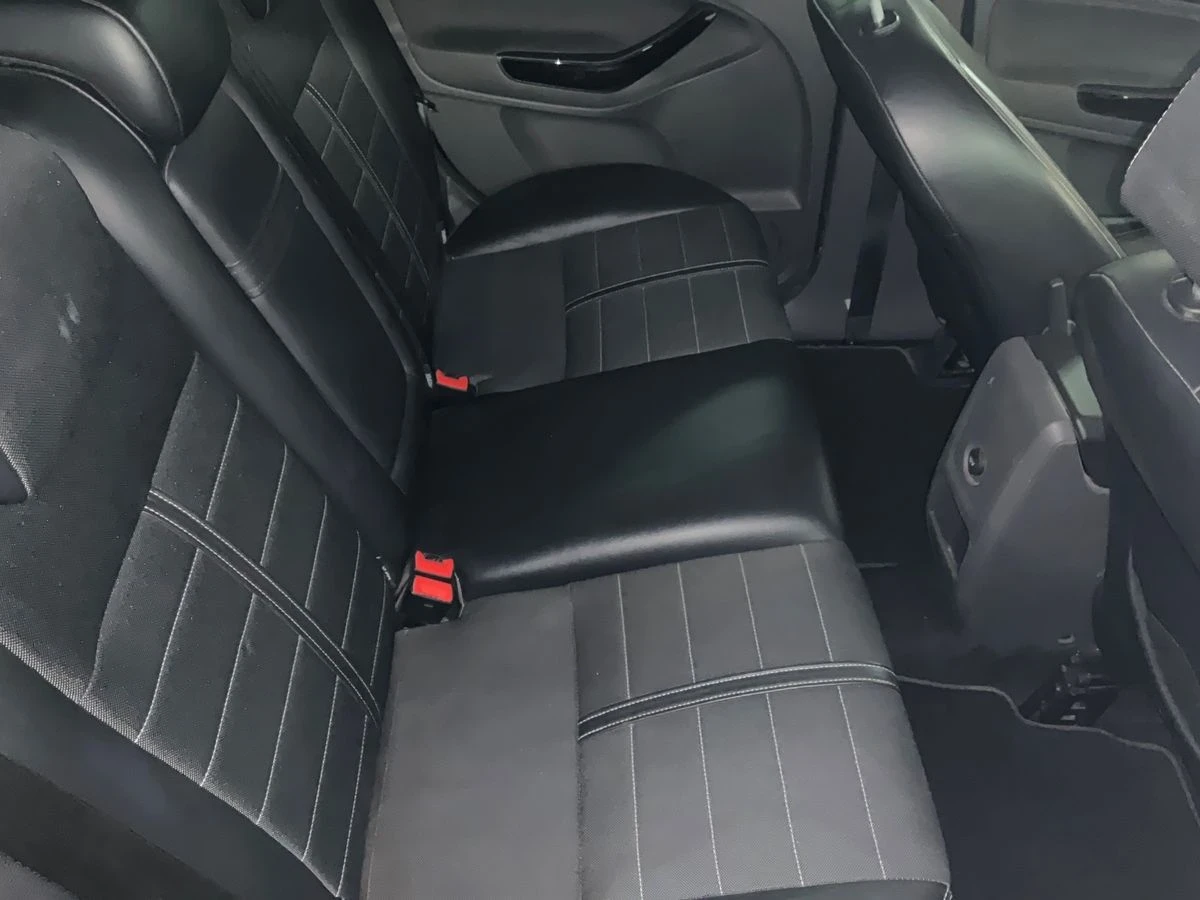 Ford Kuga  - изображение 8