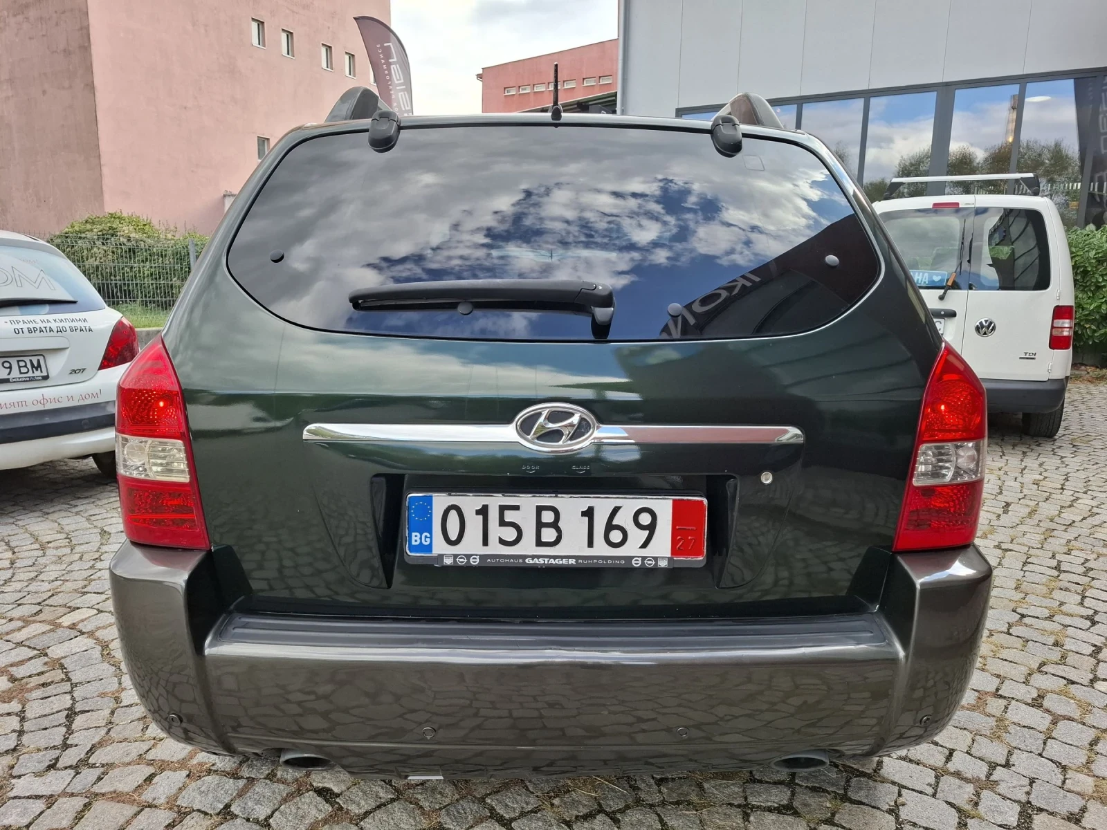 Hyundai Tucson 2.0CRDI-112к.с.ITALI* 4х4* БЕЗ РЪЖДА* КЛИМАТРОНИК  - изображение 4