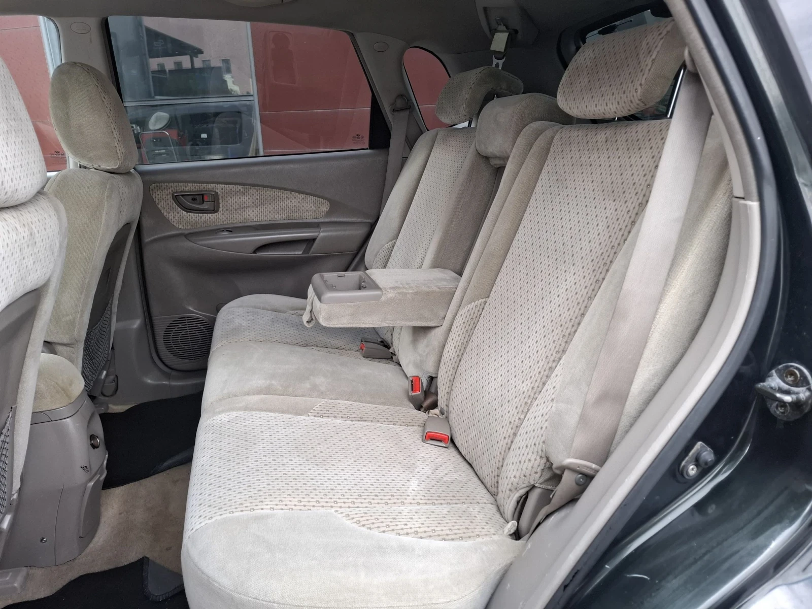 Hyundai Tucson 2.0CRDI-112к.с.ITALI* 4х4* БЕЗ РЪЖДА* КЛИМАТРОНИК  - изображение 10