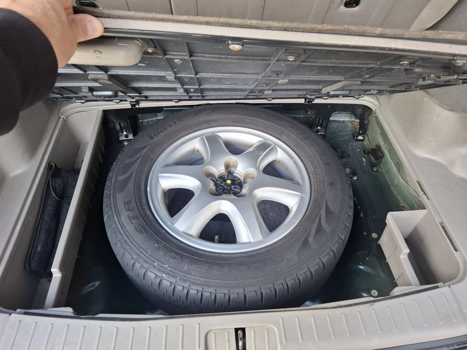 Hyundai Tucson 2.0CRDI-112к.с.ITALI* 4х4* БЕЗ РЪЖДА* КЛИМАТРОНИК  | Mobile.bg — изображение 16