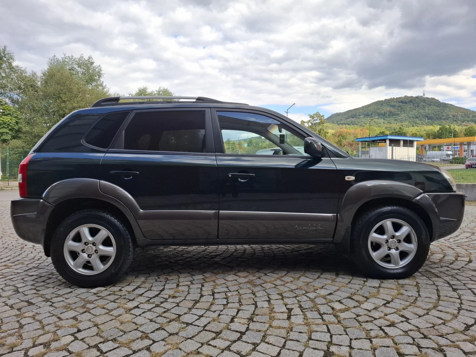 Hyundai Tucson 2.0CRDI-112к.с.ITALI* 4х4* БЕЗ РЪЖДА* КЛИМАТРОНИК  - изображение 6