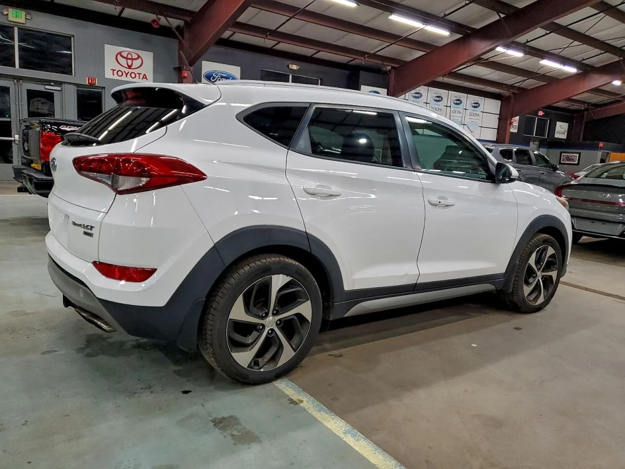 Hyundai Tucson  - изображение 3